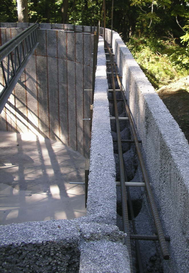 Preparation for the bond beam on an exterior wall