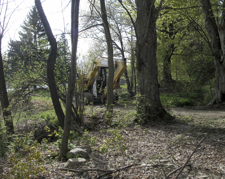 Excavator arrival 1, May 9